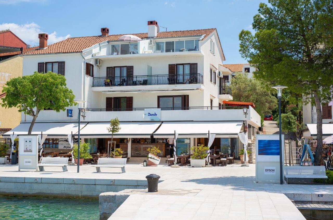 Dundo Apartament