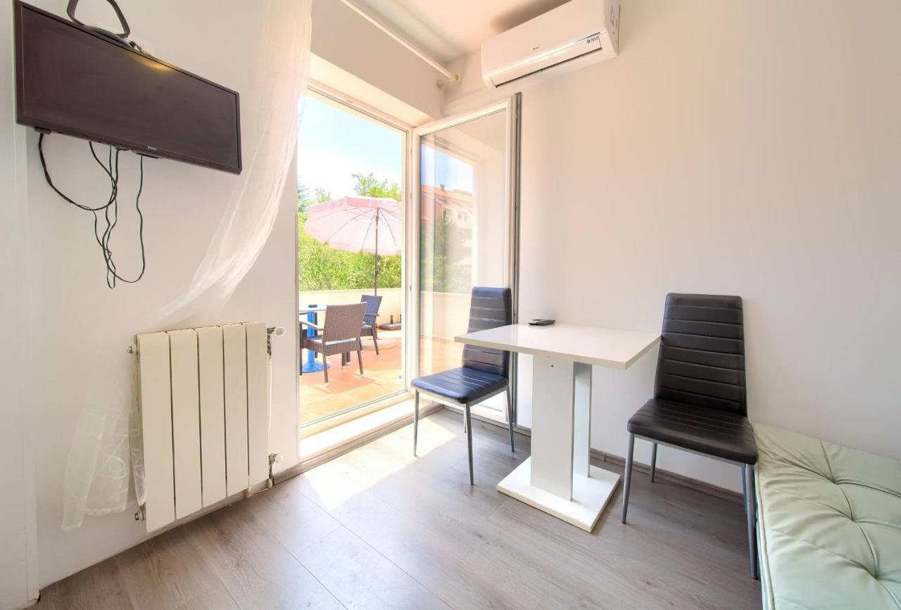 Dundo Apartament Nijvice